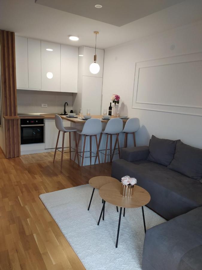 Apartman Milla Lux 노비사드 외부 사진